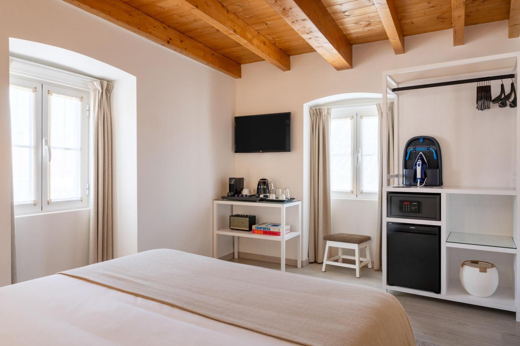 Azinheira Suites Townhouse - Alojamento Turistico (Adults Only) Elvas Eksteriør bilde